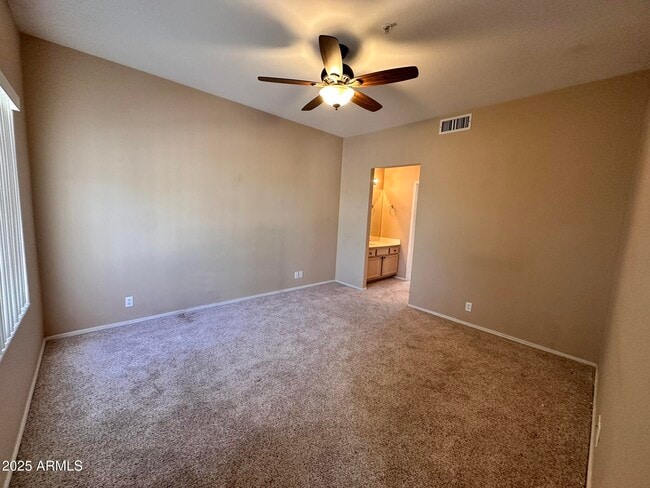 Building Photo - 9253 N Firebrick Dr