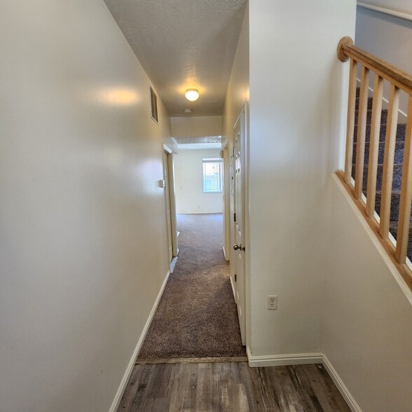 Building Photo - 129 Bamberger Rd