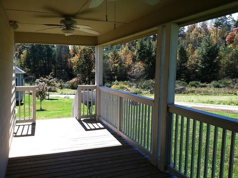 Building Photo - 45 Harper Meadow Way