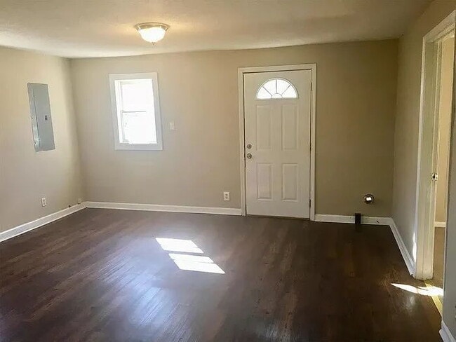 Building Photo - 209 Nicholtown Rd