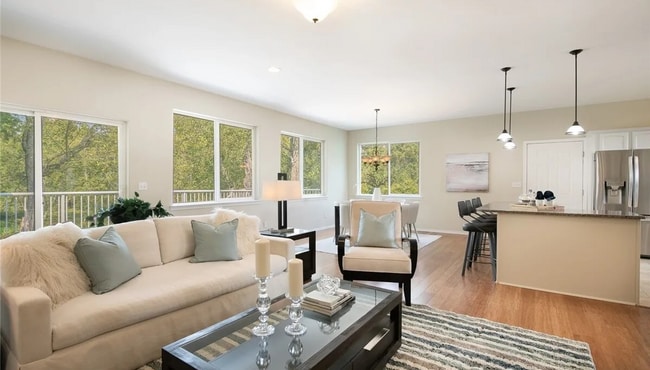 Building Photo - A Beautiful 3-bedroom 2 bath Birch Bay Village! Short term lease available.