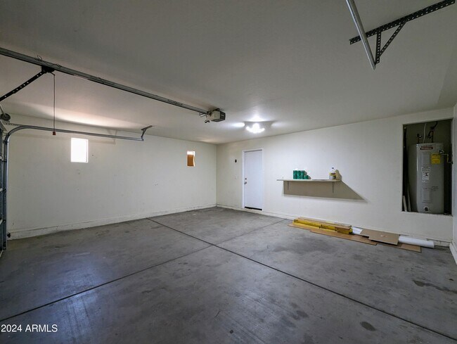 Building Photo - 3715 W Fremont Rd.
