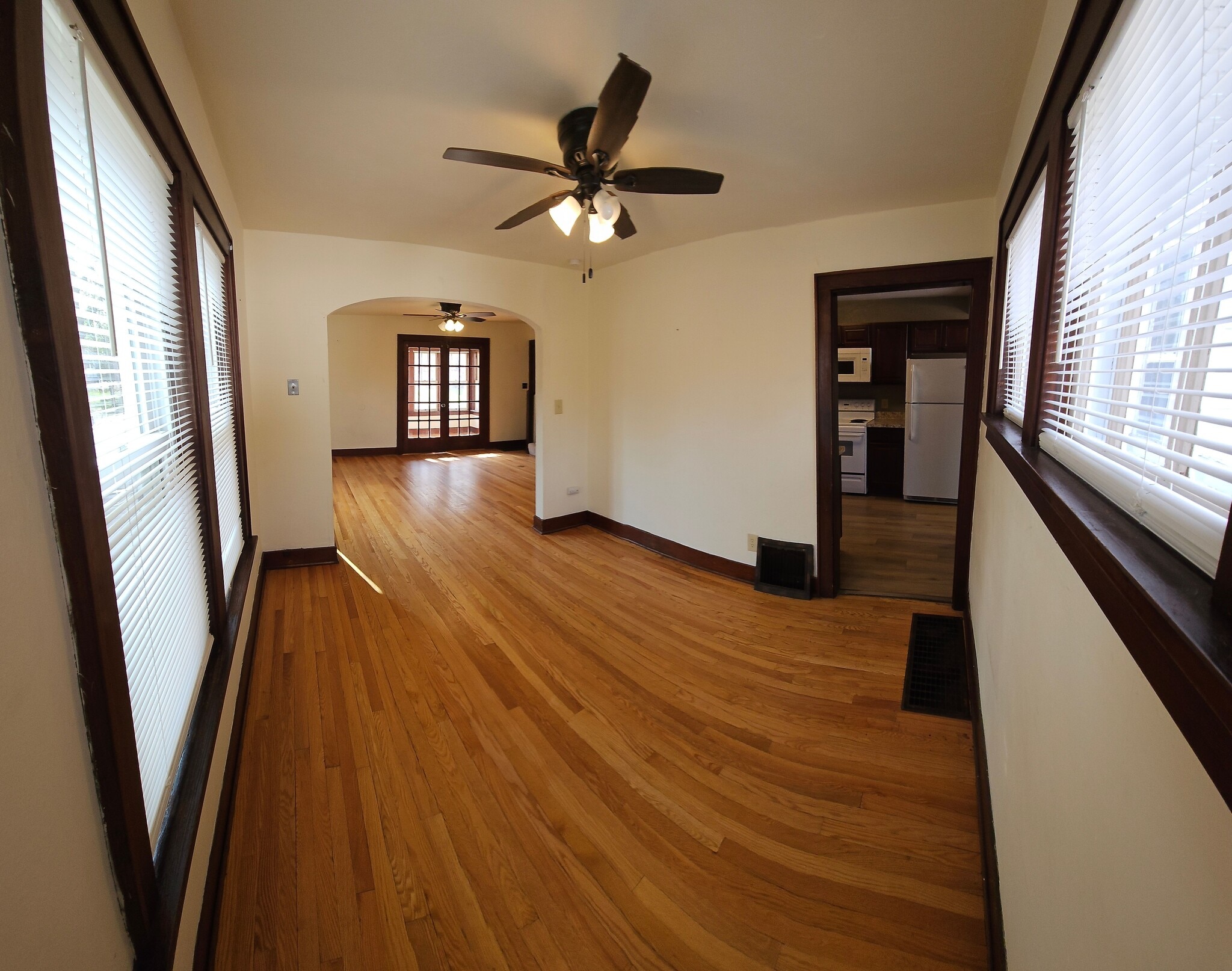 Dining ROom - 161 N Park St