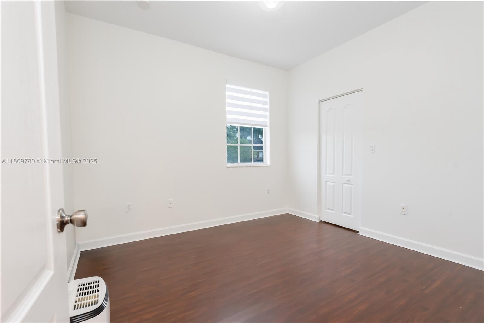 Building Photo - 15323 SW 9th Way