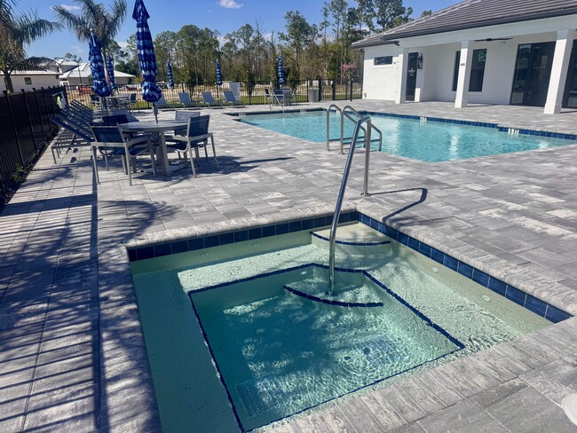 Building Photo - 13071 Georges Cay Pl