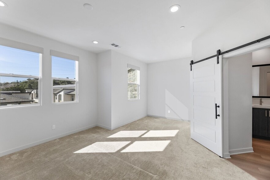 Building Photo - 10406 Adamson Wy