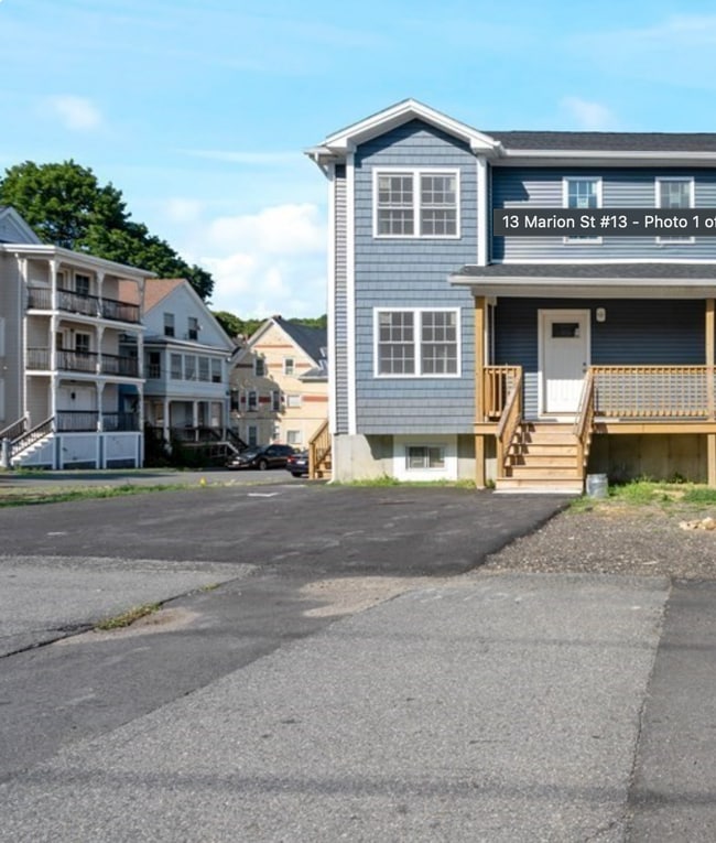 Building Photo - 13 Marion St