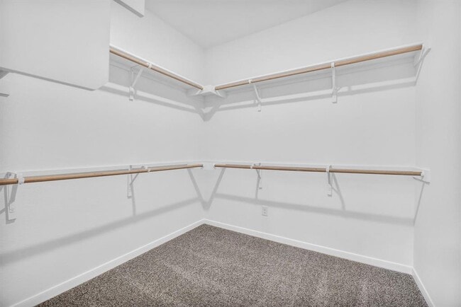 Building Photo - 505 Brooks Ranch Dr