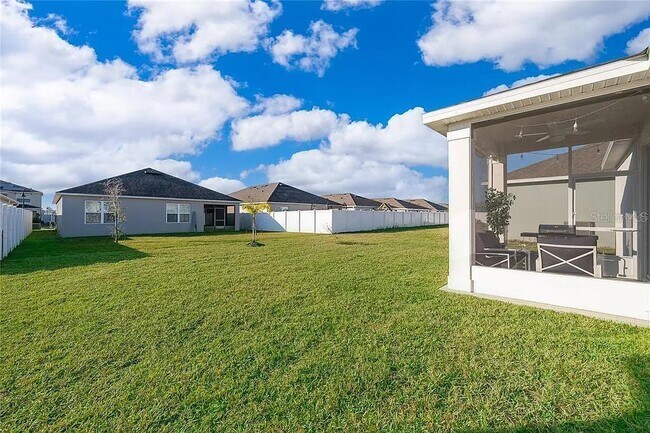 Building Photo - 5818 Wallis Ln
