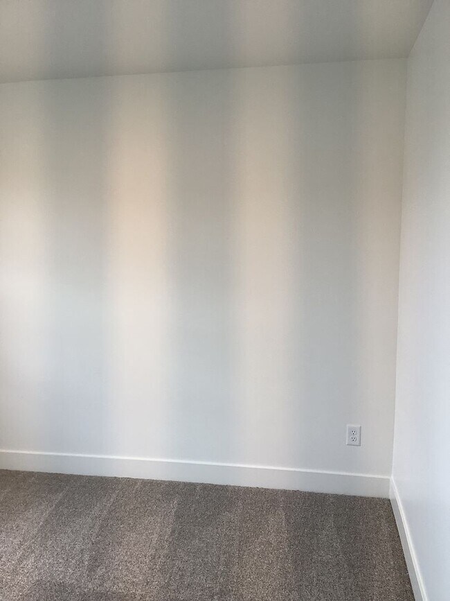 Building Photo - New Construction Townhome Located in Prime...