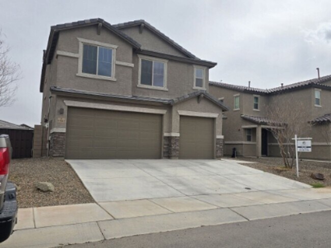 Building Photo - STUNNING 4-Bedroom + Den Home in Gladden Farms!!!!! SOLAR PANELS!!!