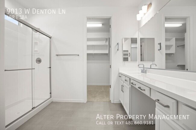 Building Photo - 9013 W Denton Ln