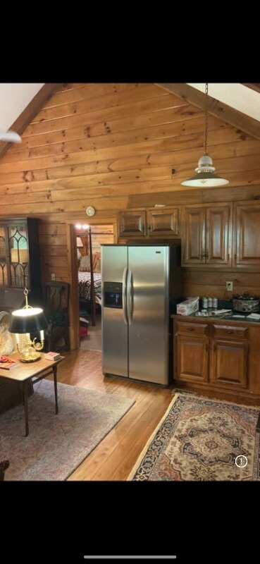 Building Photo - 4700 Mt Vernon Rd