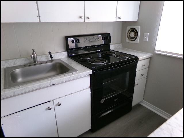 Building Photo - 101 Ellis Dr