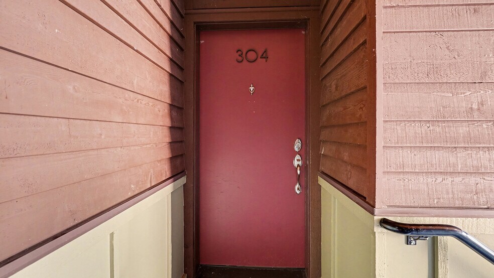 Building Photo - 15152 NE 82nd St