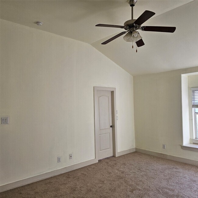 Primary Photo - 1954 Jara Court