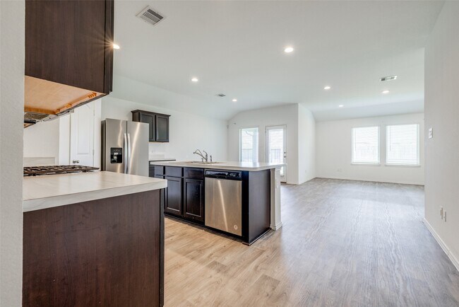 Building Photo - 20818 Marigold Meadows St