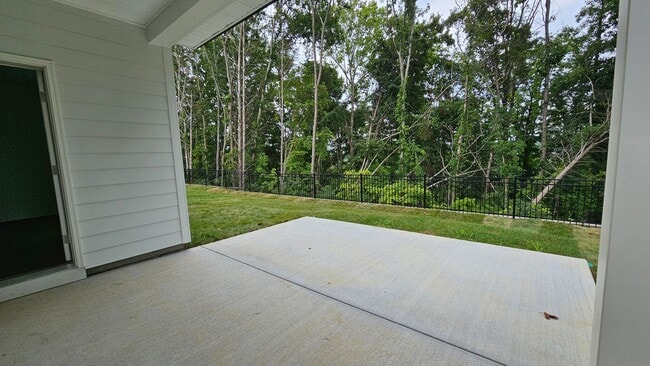 Building Photo - Spacious like new home in Hermitage FOR LEASE