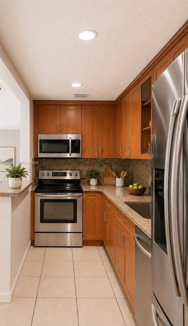 Building Photo - 617 SW 96th Ct