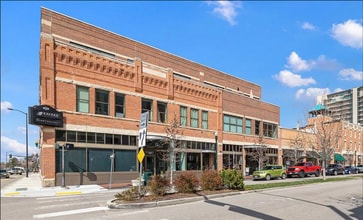 Building Photo - 419 S 8th St