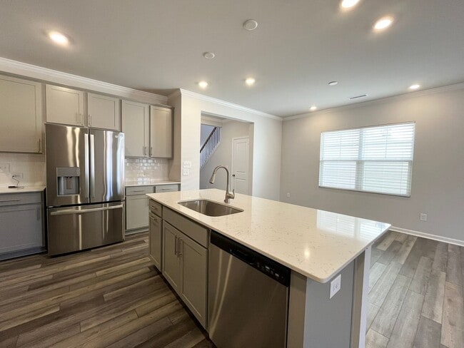 Building Photo - Stunning 4BD, 3BA Durham Home within Close Proximity to RDU Airport, Brier Creek, and Downtown Du...