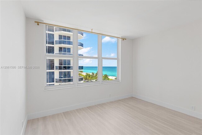 Building Photo - 4747 Collins Ave