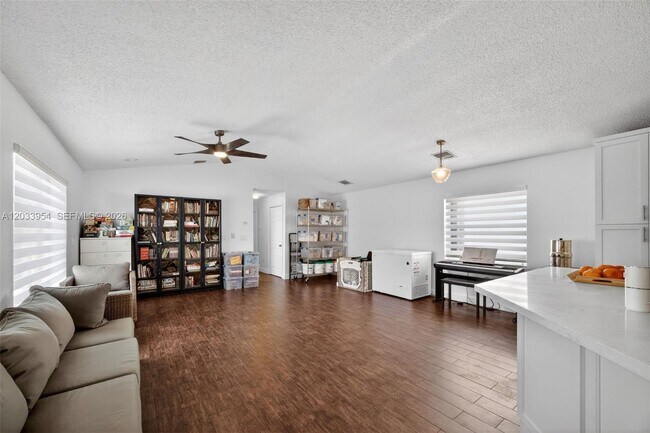 Building Photo - 685 SW 198th Terrace
