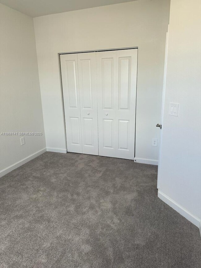 Building Photo - 11926 SW 245 Ter