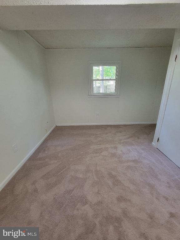 Building Photo - 104 Crutchfield Cir