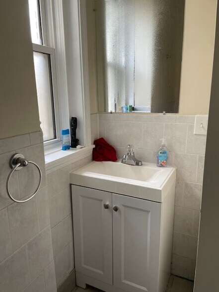 Building Photo - 1189 Commonwealth Ave