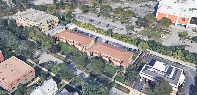 Building Photo - 13 N Clifton Ave
