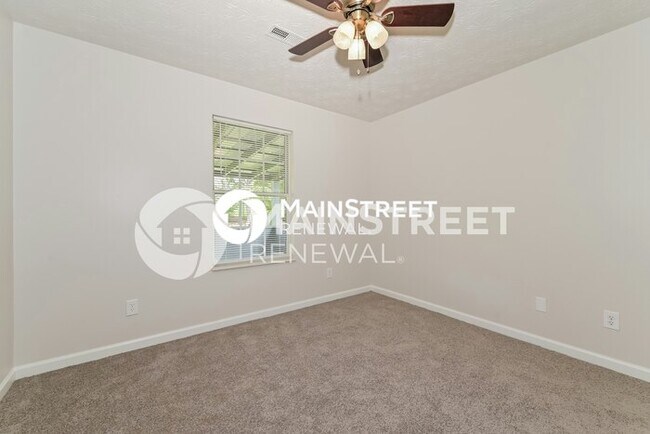 Building Photo - 3 Bedroom Pet-Friendly Home in KNOXVILLE, ...
