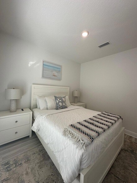 Building Photo - 7 Nest Ln