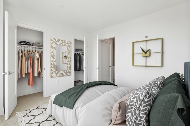 Building Photo - Modern Townhome FOR RENT in Golden Hill 3 Bed w/ 2 car garage!