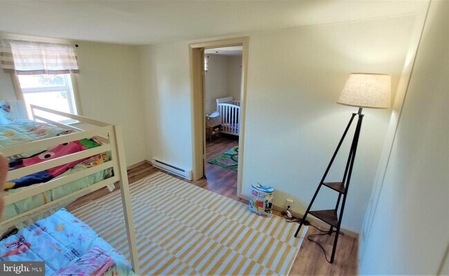 Building Photo - 433 Highland Ave