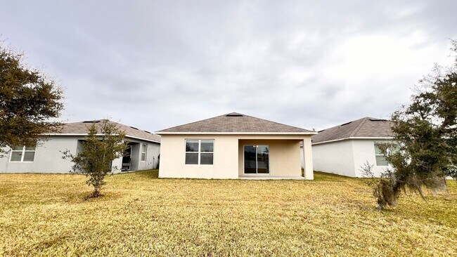 Building Photo - Modern 3-Bedroom Home with Resort-Style Amenities in New Smyrna Beach