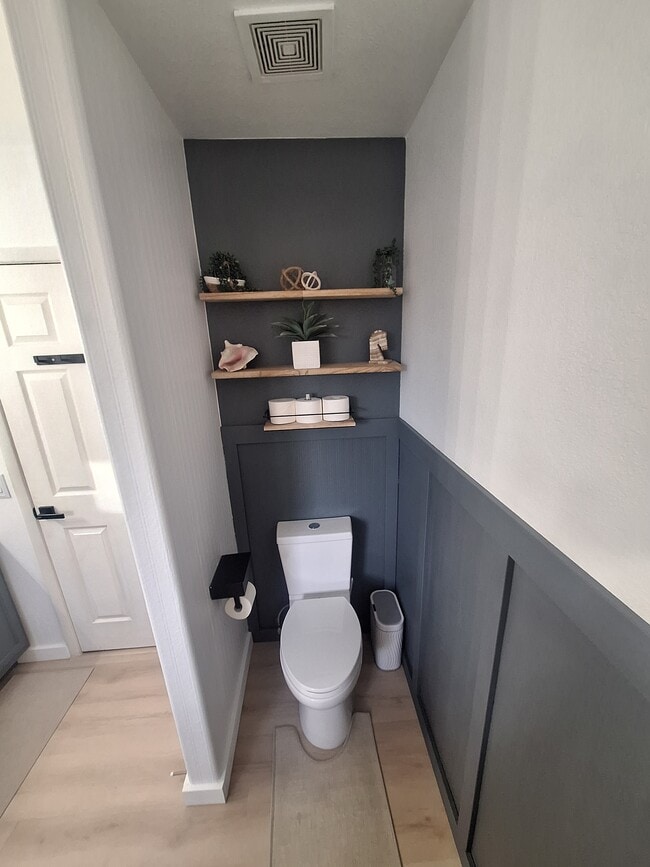 Building Photo - 7701 Donald Nelson Ave