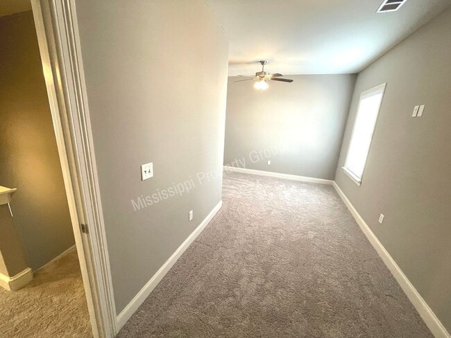 Building Photo - 4BD/4.5BA FOR RENT - Only Through 7/18/2024
