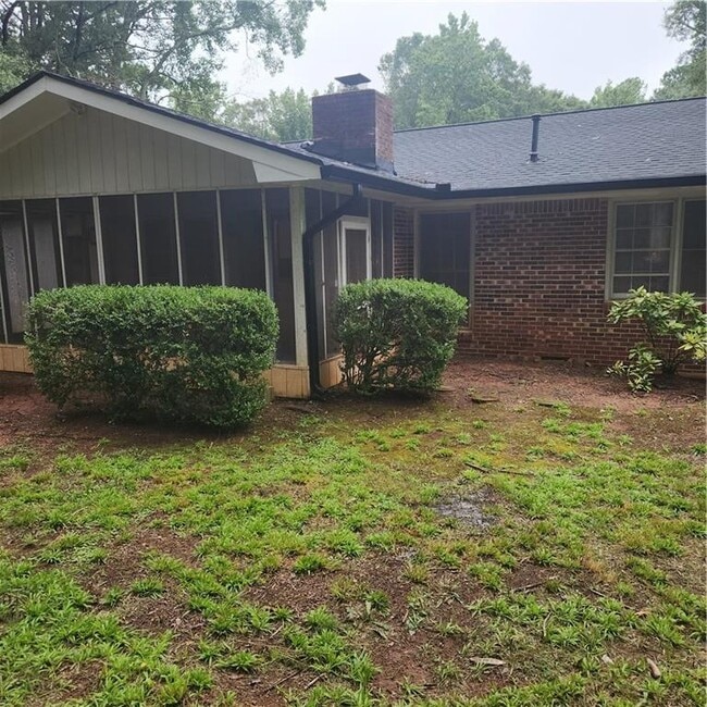Building Photo - 4886 Candlewood Ln