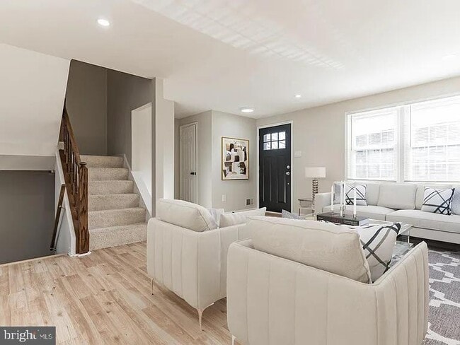 Primary Photo - 6542 Birchleigh Way