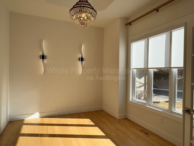 Building Photo - 14973 W 32nd Dr