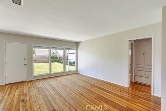 Building Photo - 2816 N Greenbrier Rd