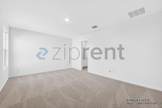 Building Photo - 528 Waymaker Wy