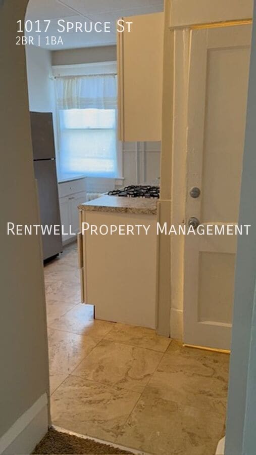 Building Photo - 1017 Spruce St