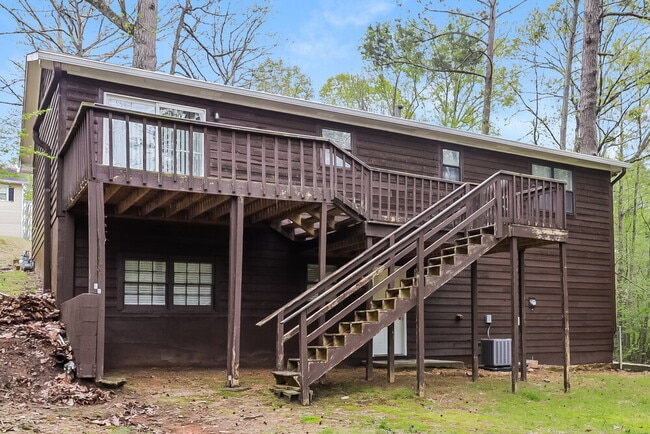 Building Photo - 4031 Cindy Dr