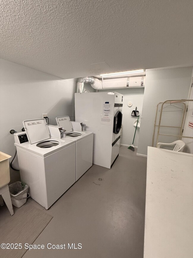 Building Photo - 2020 N Atlantic Ave