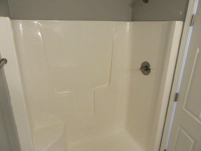 Building Photo - 2416 Astrid Ln