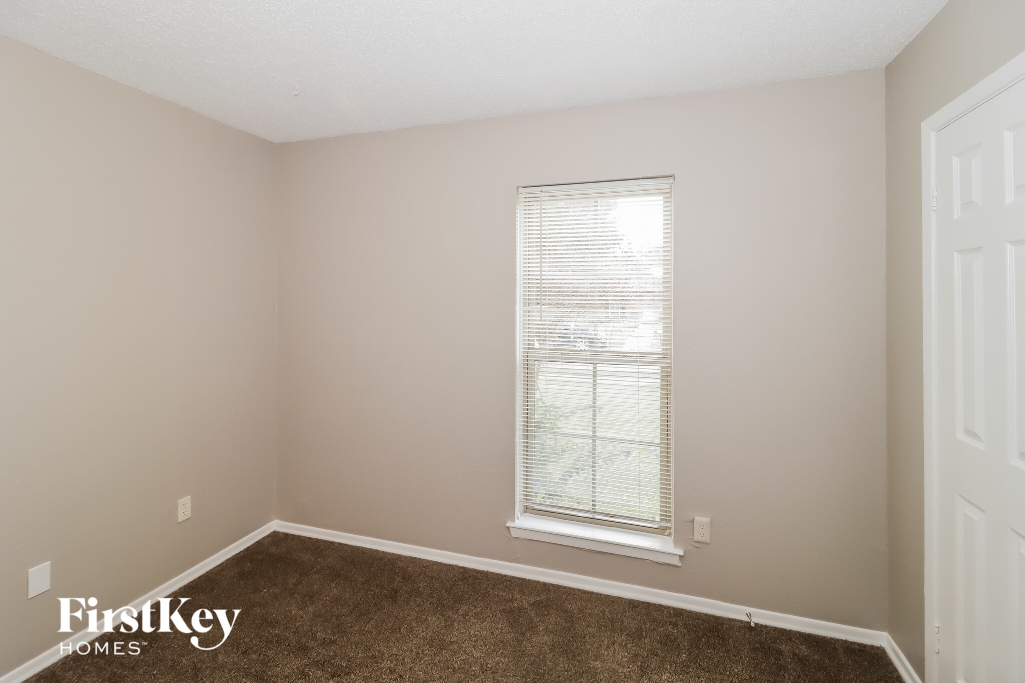 Building Photo - 1805 Japonica Ln