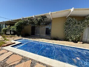 Building Photo - High Desert Retreat- 3 Bedrooms, 2 Bathroo...