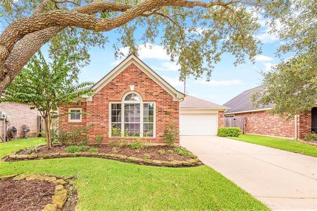 Building Photo - 21506 Willow Glade Dr